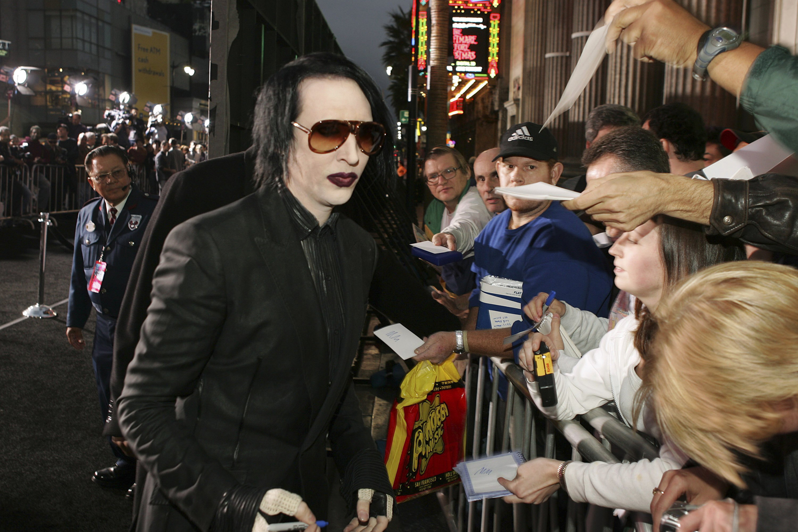 Macintosh HD:Users:brittanyloeffler:Downloads:Upwork:Marilyn Manson:2-He-let-a-dying-fan-be-part-of-his-music.jpg