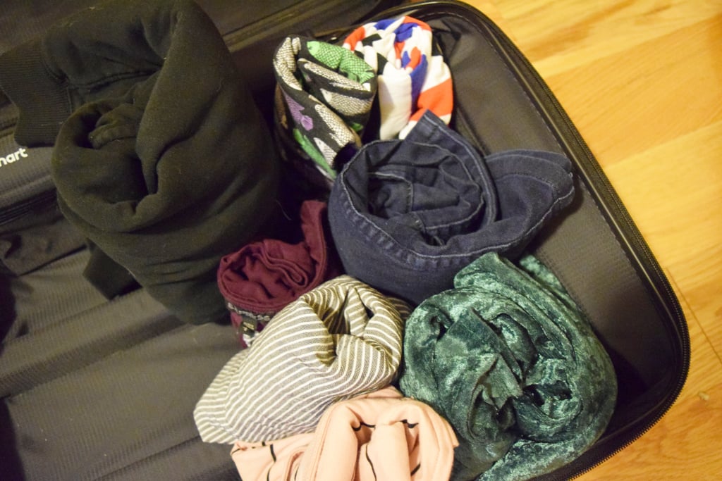 Macintosh HD:Users:brittanyloeffler:Downloads:Upwork:Right Way to Do Things:Packing-Clothes.jpg